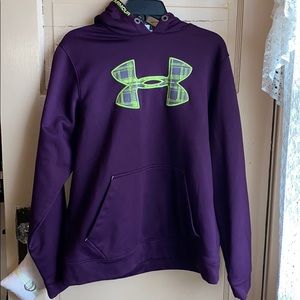 Women’s under armour sweatshirt